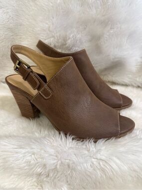 Naturalizer N5 Comfort Brown Peep Toe Slingback Heels Size 6M NWT